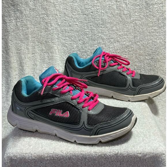 Fila Woman’s Soar 2 Running Tennis Shoes Size 10 - Picture 2 of 7